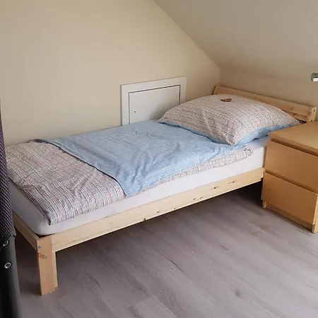 Nah Am Diek 2 Erwachsene Und 3 Babybett Vorhanden, Wallbox Gegen Gebuehr Nutzbar * Brunsbuttel